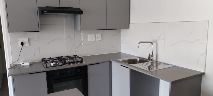 1 Bedroom Property for Sale in Table View Western Cape